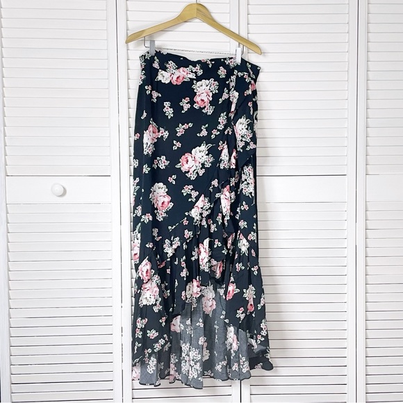 Torrid floral challis hi-lo skirt - Picture 2 of 10